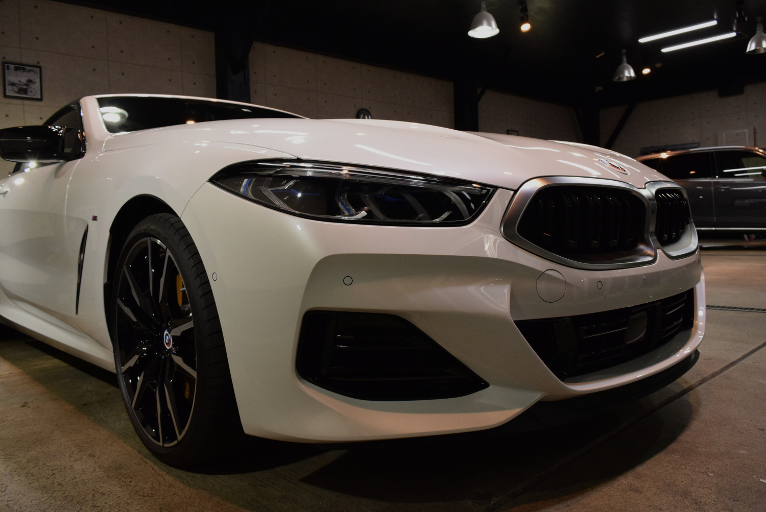 M850i-4